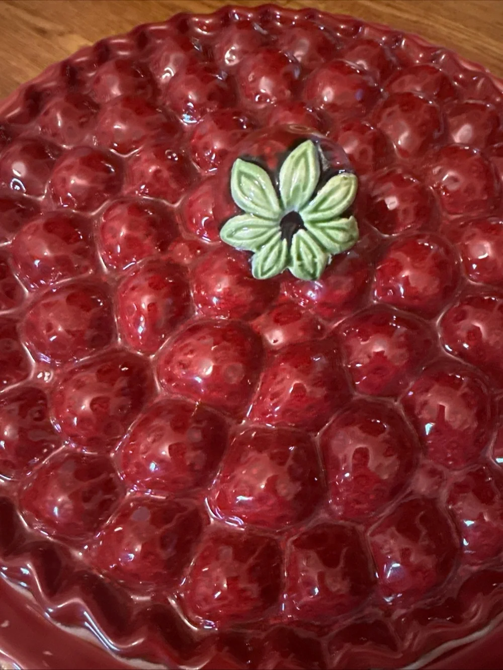 Red Ceramic Pie Dish with Green Leaf Knob Lid